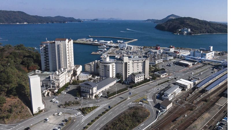 穏やかな鳥羽湾に面し絶景の眺望が楽しめる旅館