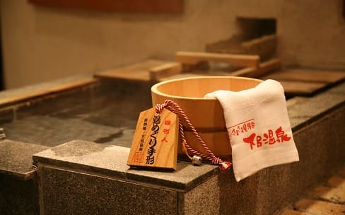 「美人の湯」として名高い日本三名泉の一つ