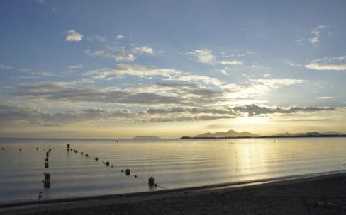 琵琶湖滋賀県総面積の1/6を占める日本最大の湖