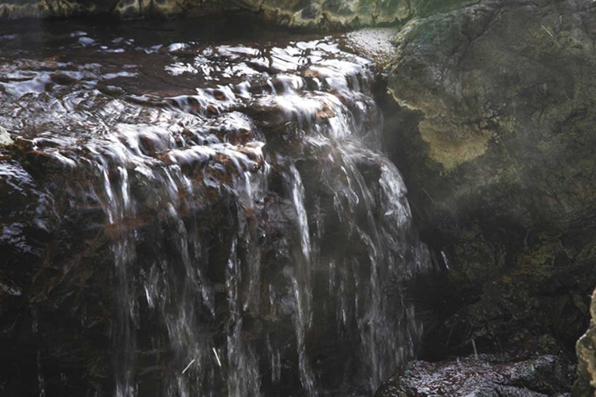 「薬師の湯」と親しまれてきた湯田上温泉