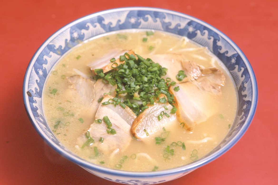 自慢のご当地ラーメン「鹿児島ラーメン」