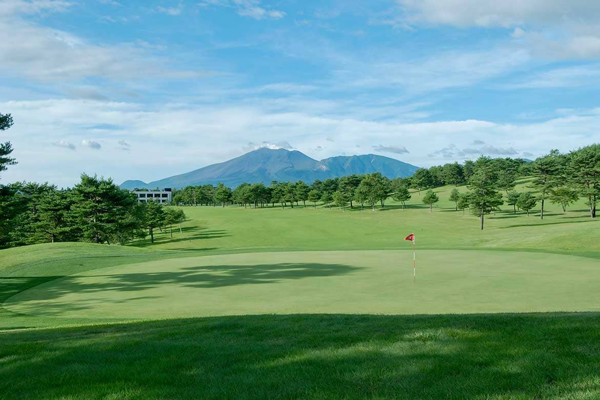 嬬恋高原ゴルフ場、4/18 (土) より2020シーズン営業開始。開業45周年記念イベントを開催