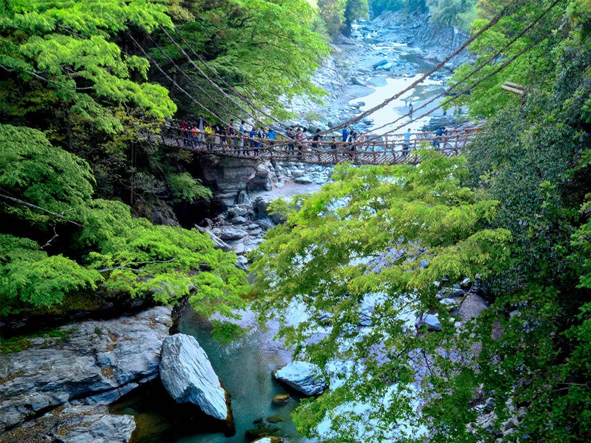 「日本三大秘境・祖谷渓絶景旅！」徳島県三好市の秘境オンラインバスツアー開催