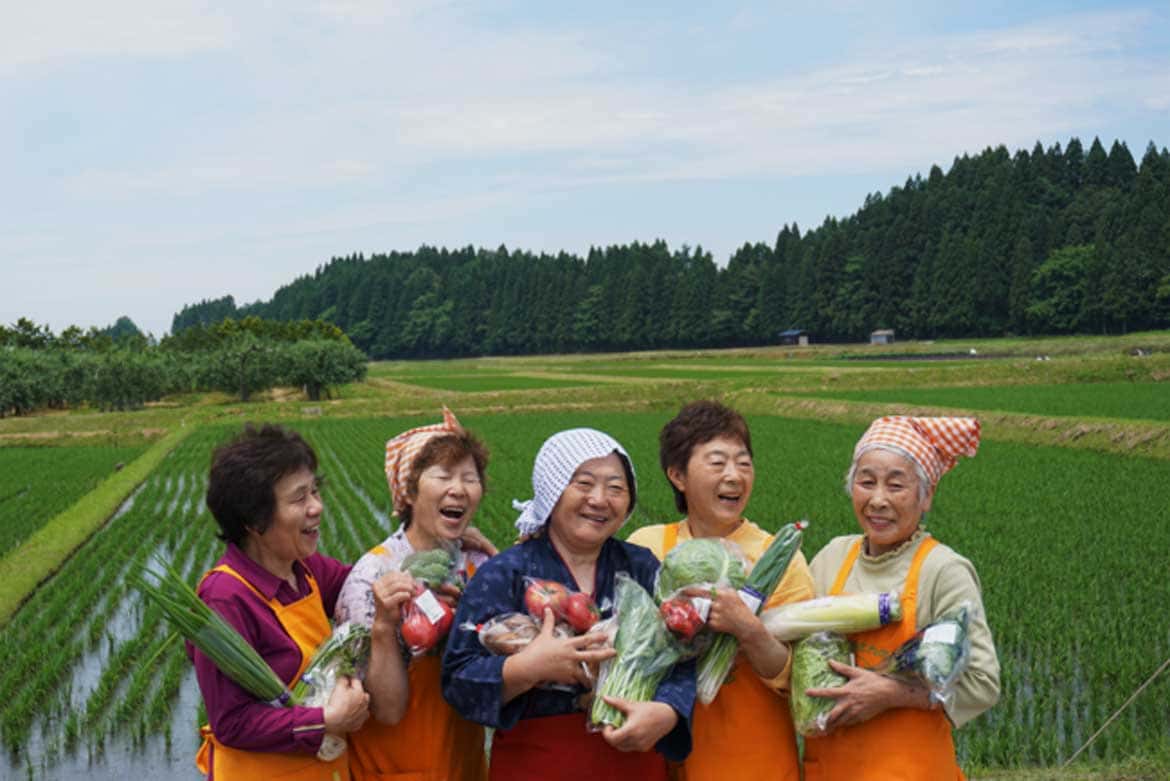 農家の母さん直伝！秋田県北料理の作り方を紹介する動画「秋田かっちゃの味っこ」を公開