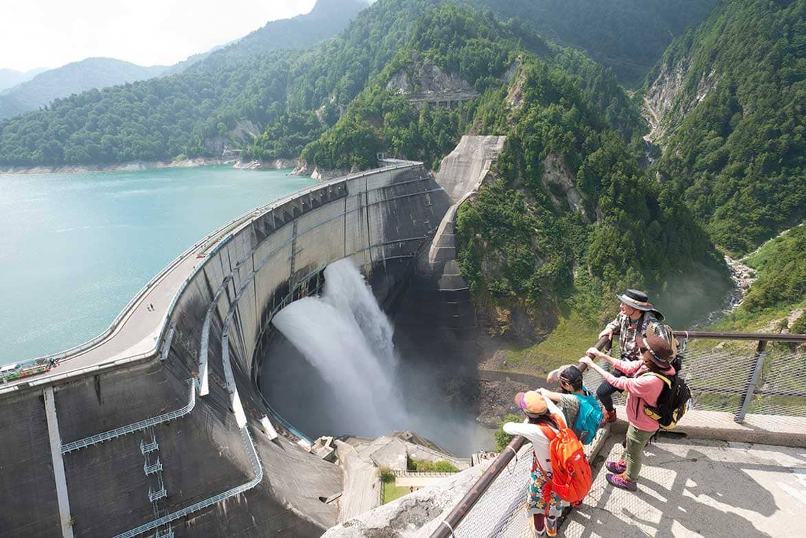 極上の避暑地・立山黒部アルペンルート、夏山シーズン到来！