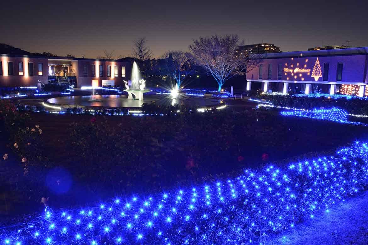 福岡県久留米市の石橋文化センター、クリスマスライトアップ＆イルミネーションを開催