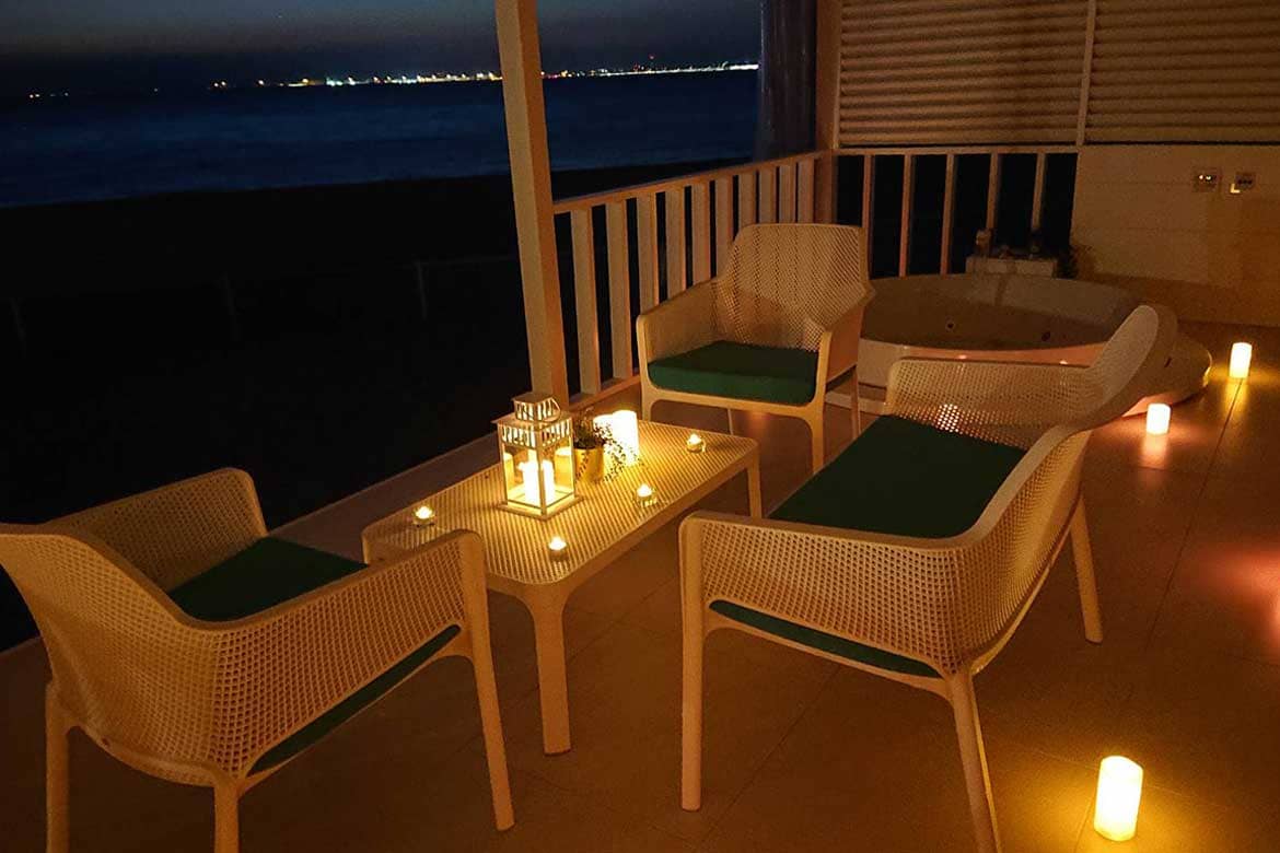 夕陽100選に選ばれた絶景を楽しむ!都市型リゾート施設「URBAN CAMP HOTEL Marble Beach」【大阪】