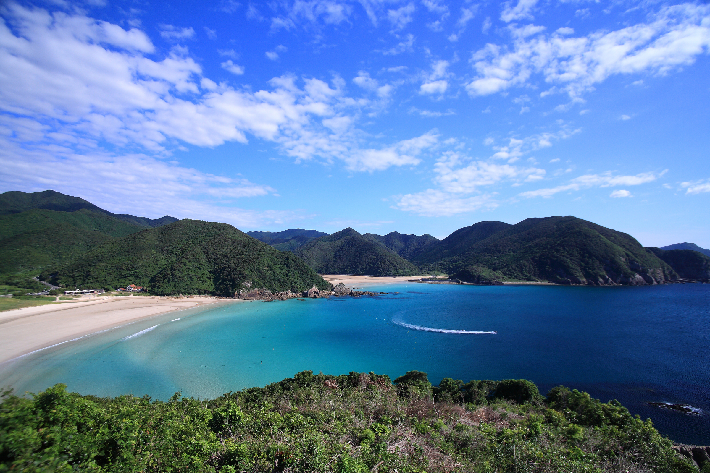 長崎県五島列島で夏を楽しみ尽くす、大人の「しま旅」へ