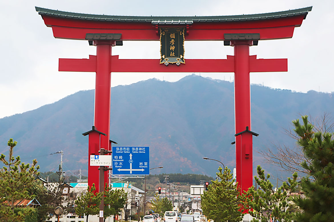 最強パワースポット「彌彦神社」から周辺の注目スポットまで、新潟・弥彦村を散策