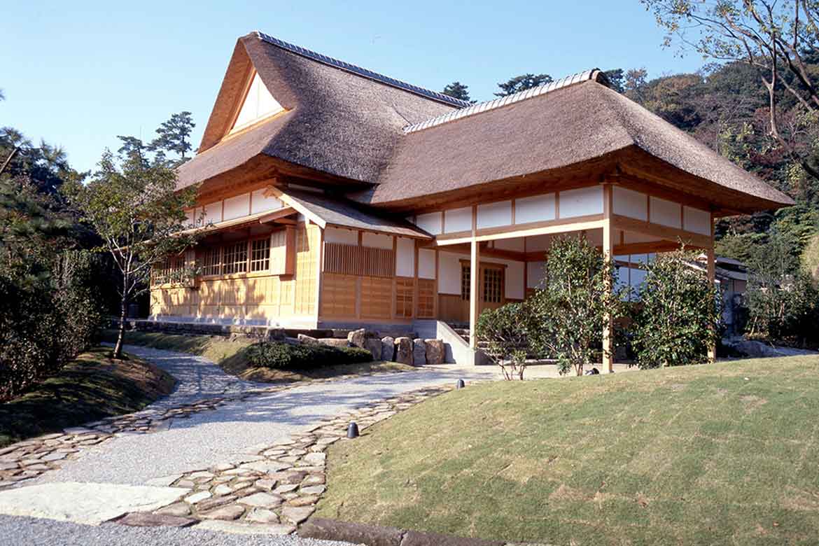 日本の伝統文化を堪能できる「三溪園で過ごすお正月―横浜市指定有形文化財 鶴翔閣特別公開」を開催
