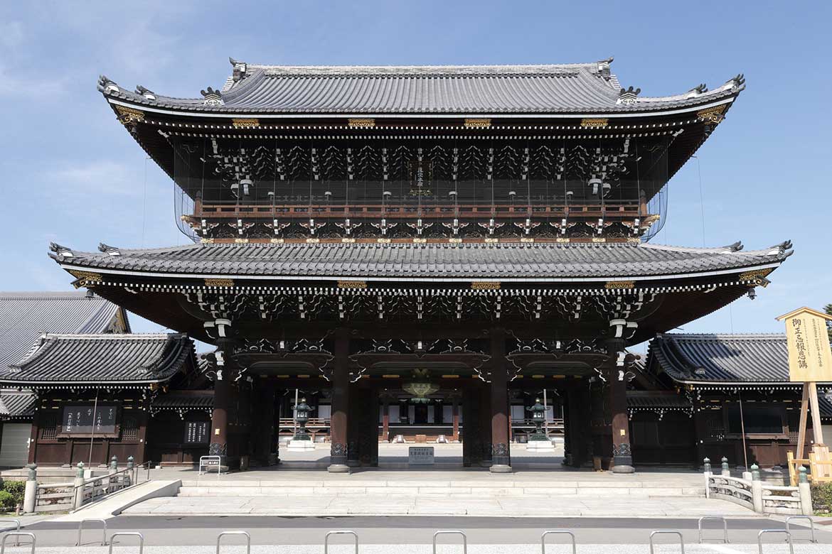 通常非公開・京都「東本願寺」、名勝「渉成園」を堪能するツアー。1/23〜2/6期間限定開催