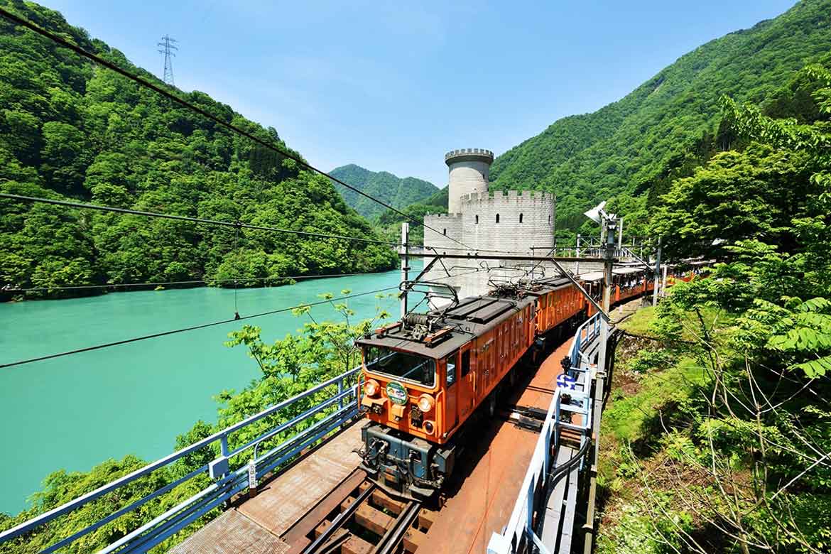 黒部峡谷鉄道がお得な「2022 黒部峡谷トロッコ電車バリューパック」を5/9 (月) から実施