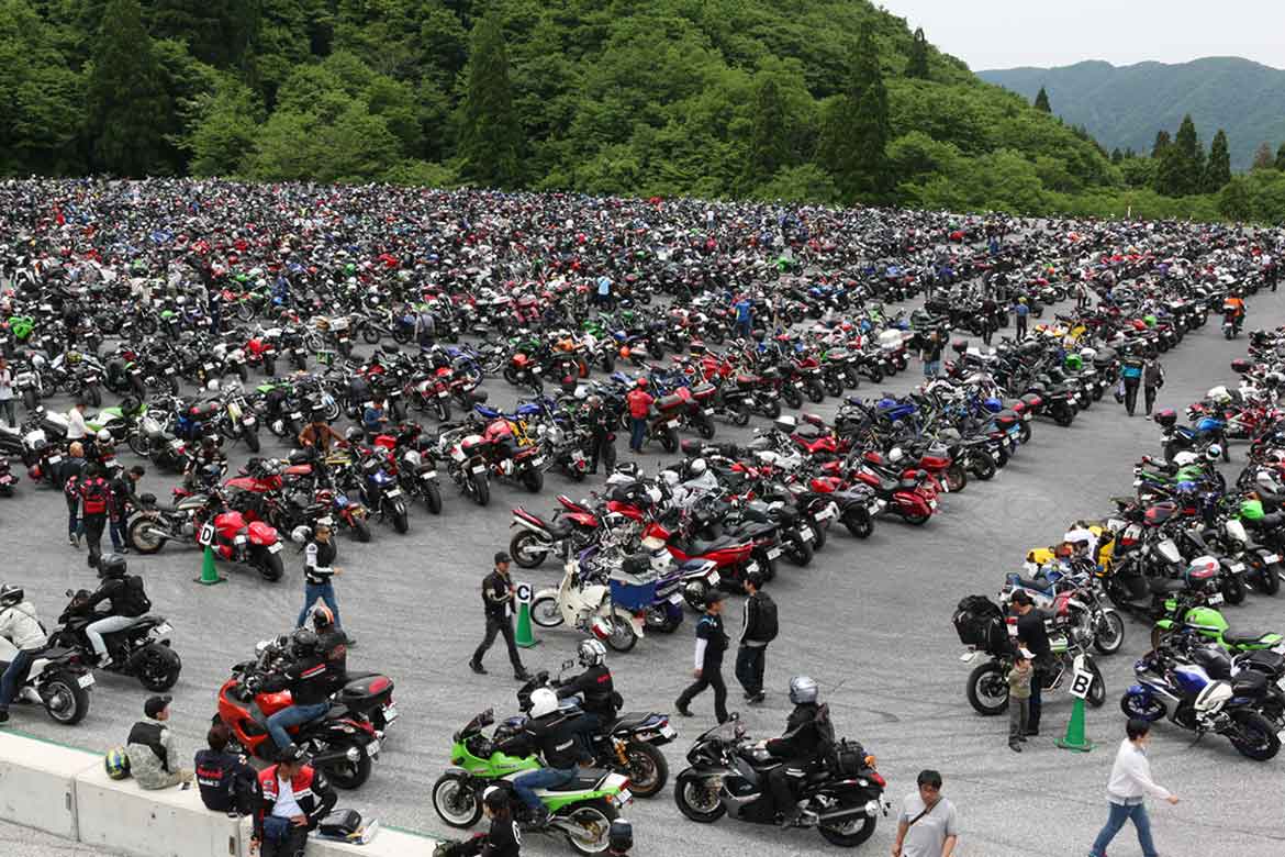 日本最大級のバイクイベント「2りんかん祭り」、5/28 (土) 滋賀県の奥伊吹モーターパークにて3年振りに開催