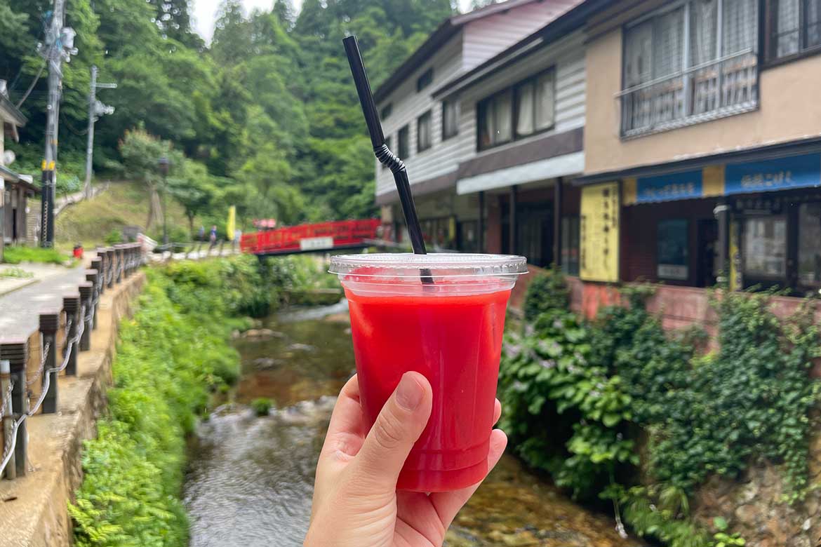 尾花沢市名物「尾花沢スイカ」を使ったジュース