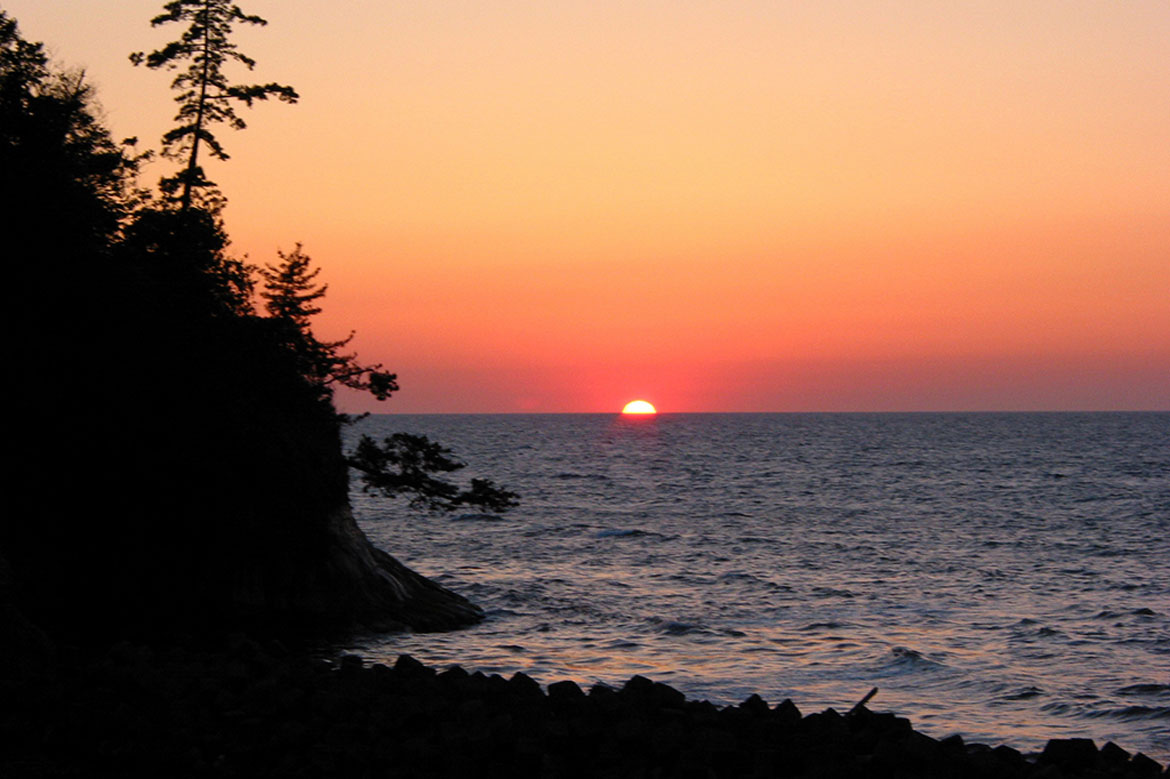 夕陽にうっとり……ドライブ旅の締めくくりは「加佐の岬」に決まり