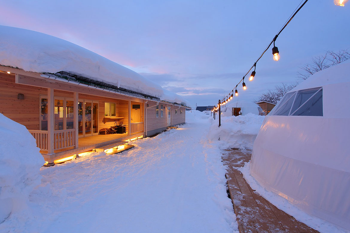 雪国山形の冬を体験するグランピング施設「yamagata glam」、12/1より冬シーズンイベント開催