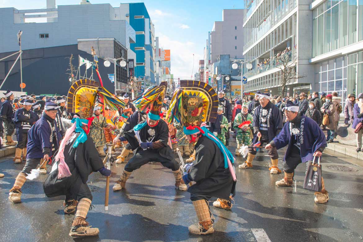 青森県八戸市、豊作と春を呼ぶ郷土芸能「八戸えんぶり」2/17〜20に3年ぶりの開催