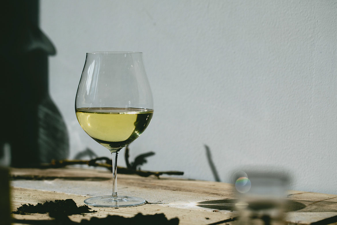捨てられてしまうワイン用ブドウの葉から生まれた「北海道TEA」。2022年産を販売開始！