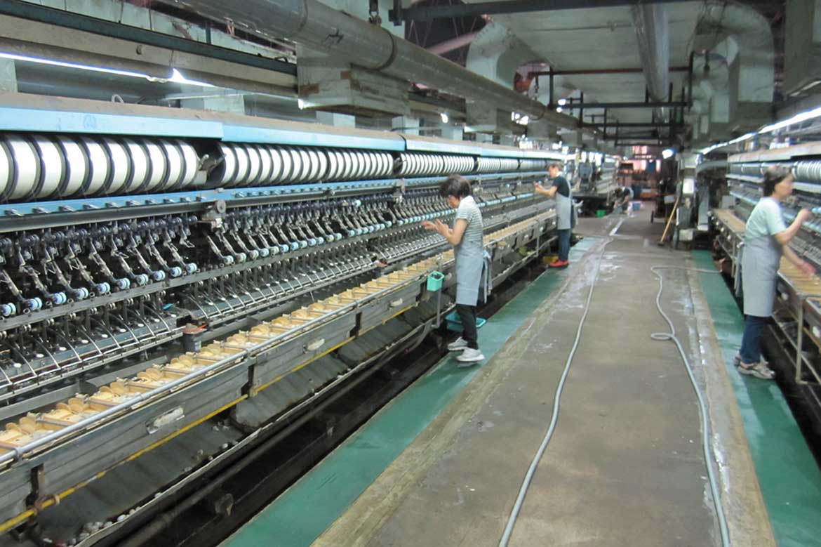 日本最大の製糸工場を見に行こう！「碓氷製糸」特別見学ツアーを開催