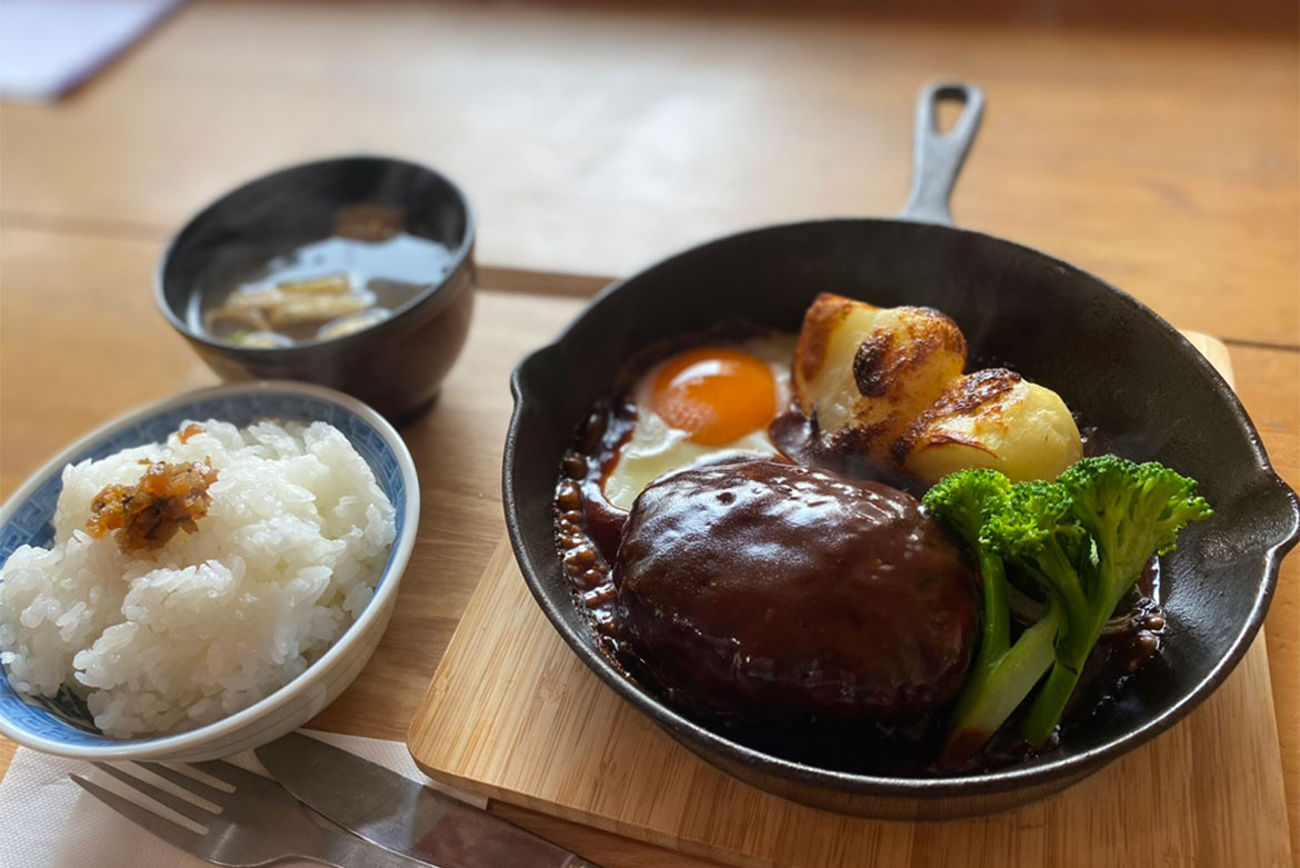 山景を眺めながら楽しむランチ＆カフェ「天理観光農園caféわわ」