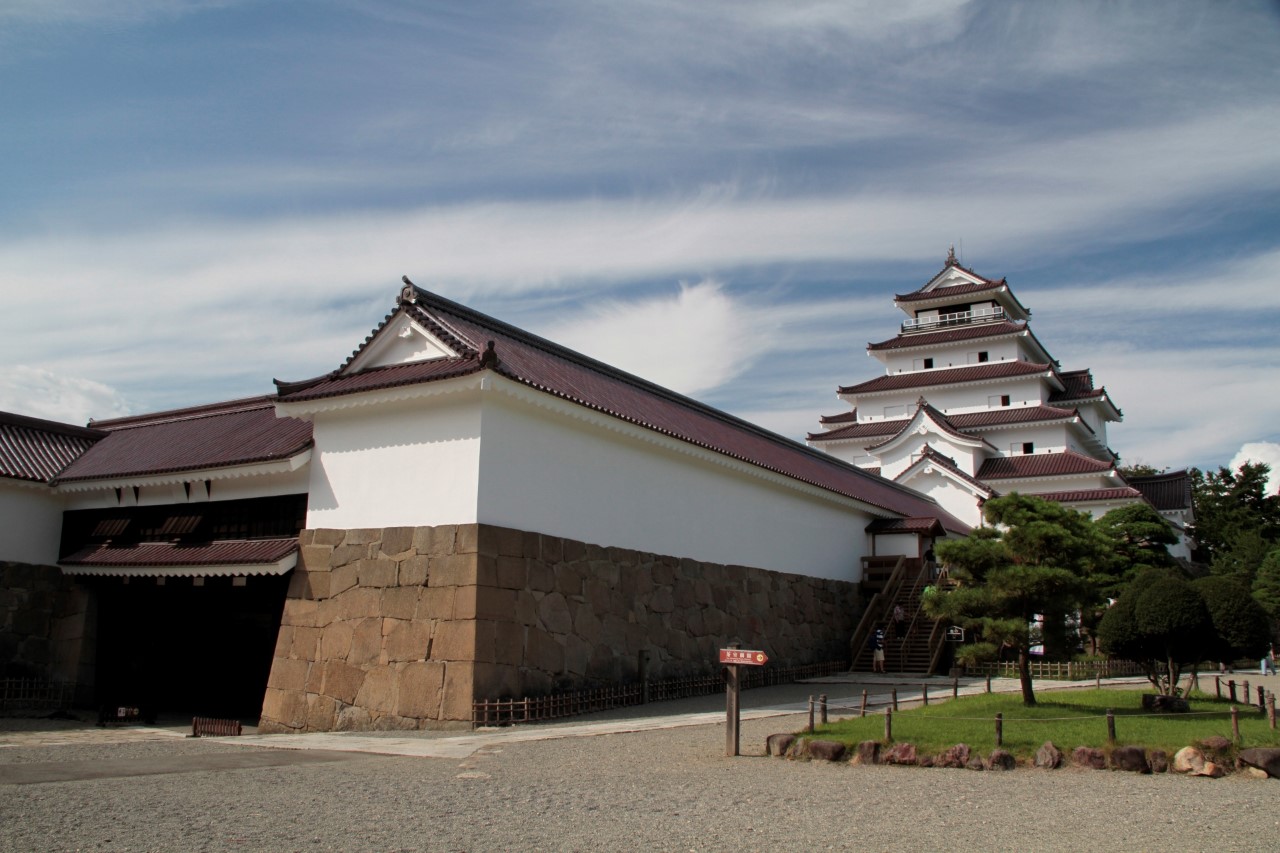 会津藩のシンボル。令和5年4月にリニューアルオープンした天守閣が話題「鶴ヶ城」
