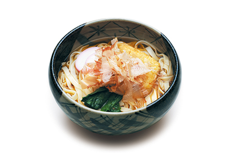 【100年フード】平打ち麺の食感が観光客にも人気。愛知県の「きしめん」