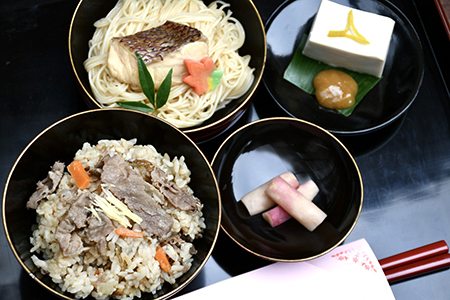 【100年フード】伝統を次の世代へ。滋賀県「近江日野の伝統料理～鯛そうめん、肉めし、日野菜漬け ～」