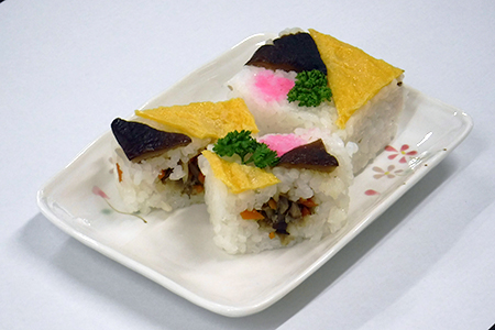 【100年フード】あんこ餅のように野菜を詰めたお寿司。山口県「あんこ寿司」