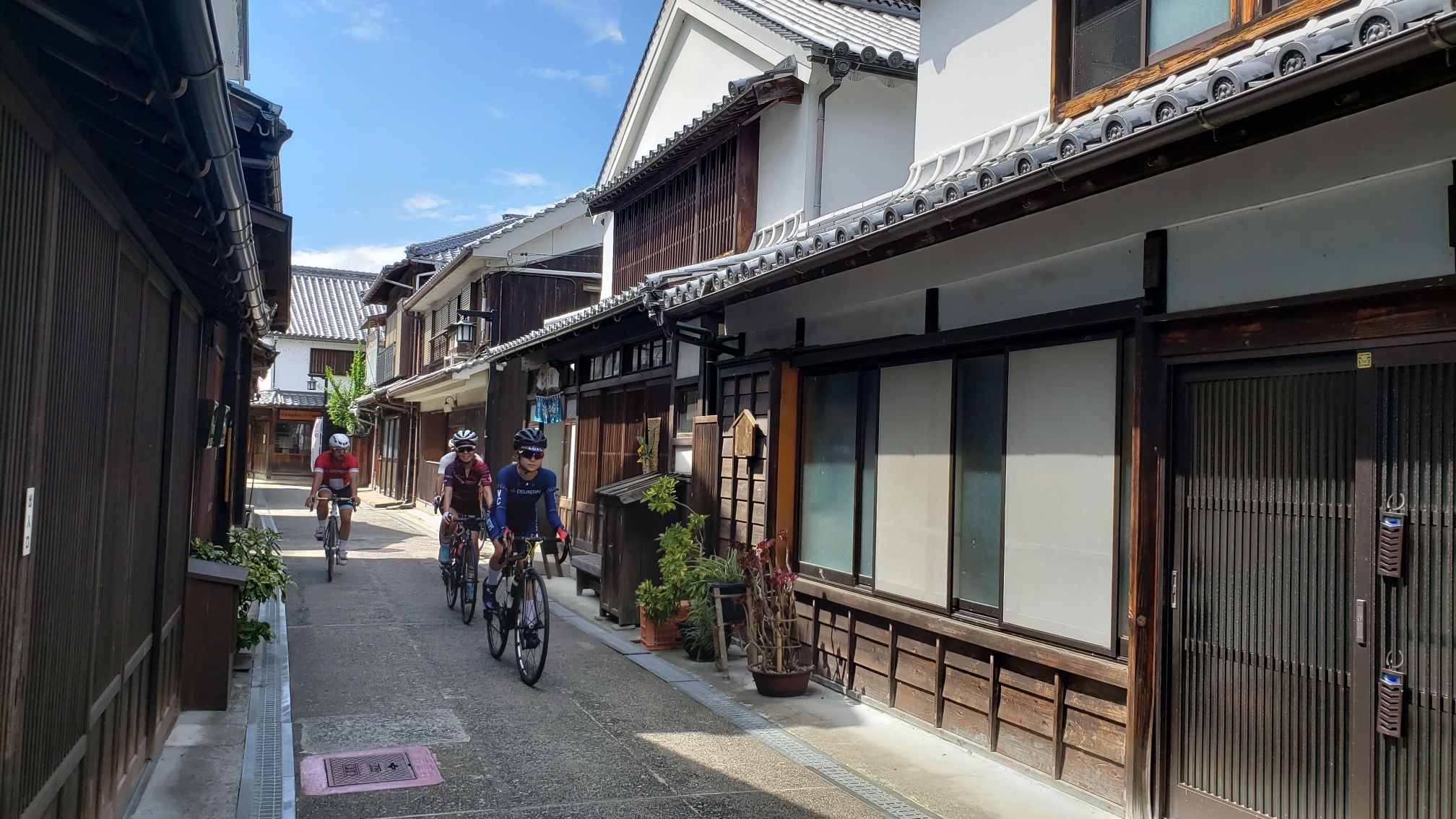 レトロな港町を散策「御手洗町並み保存地区」