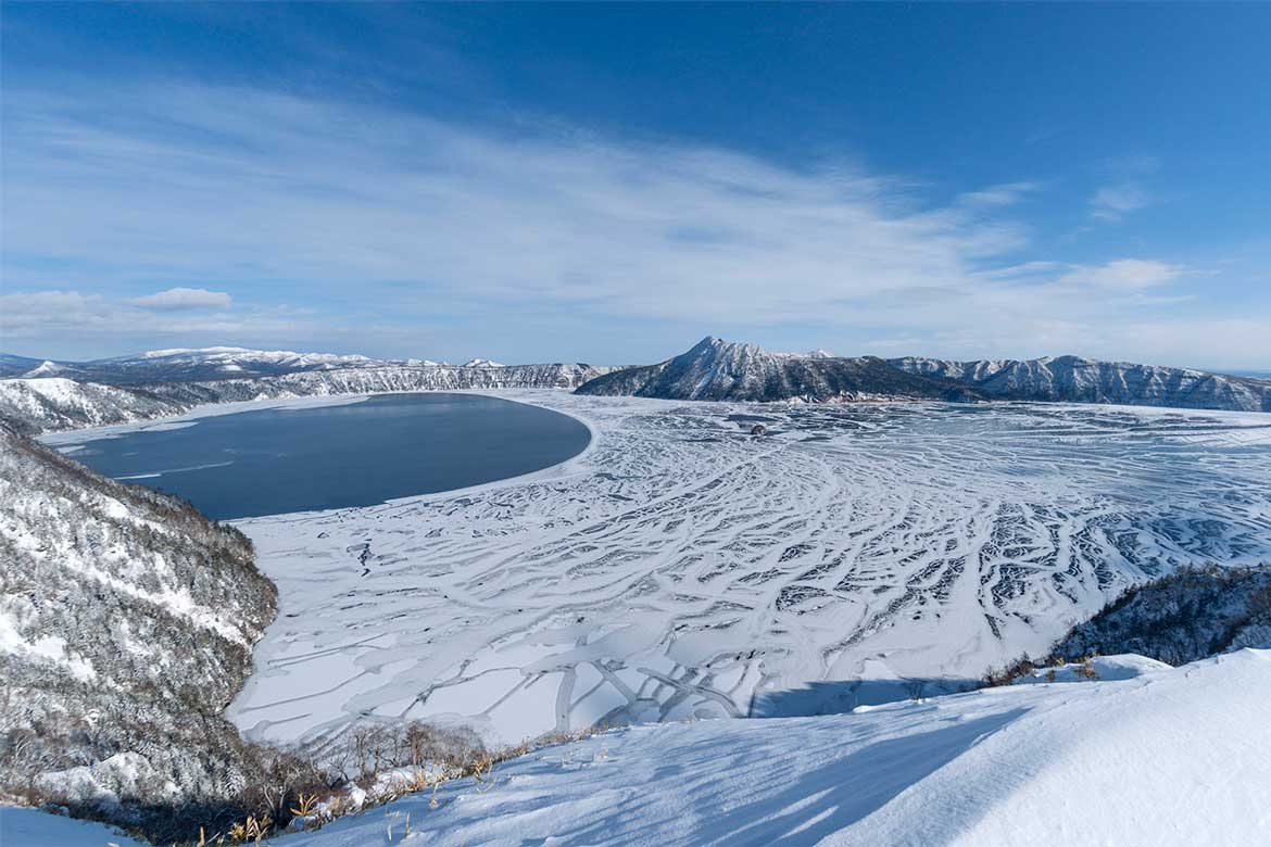 北海道・弟子屈の神秘的な現象「結氷」。次の摩周湖の結氷発生・拡大期間を予測