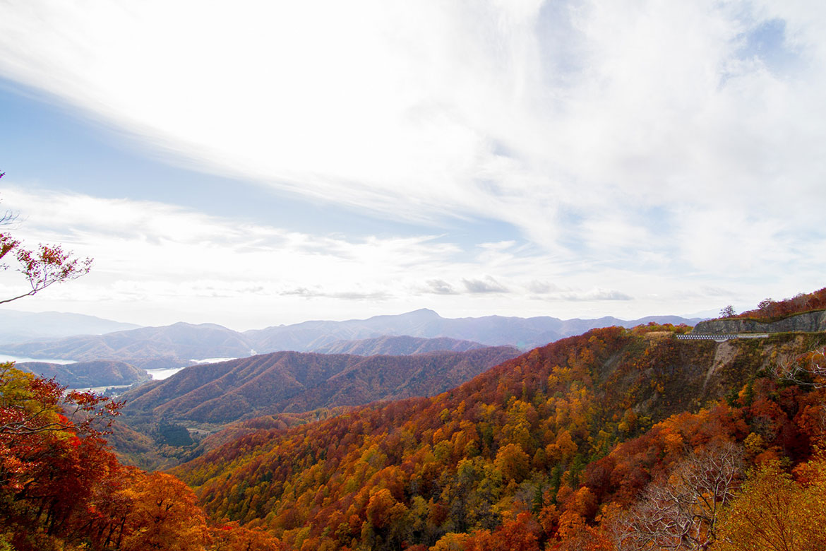 ひと足はやい秋！山形県「西吾妻山」で9月から始まる紅葉狩りを楽しもう