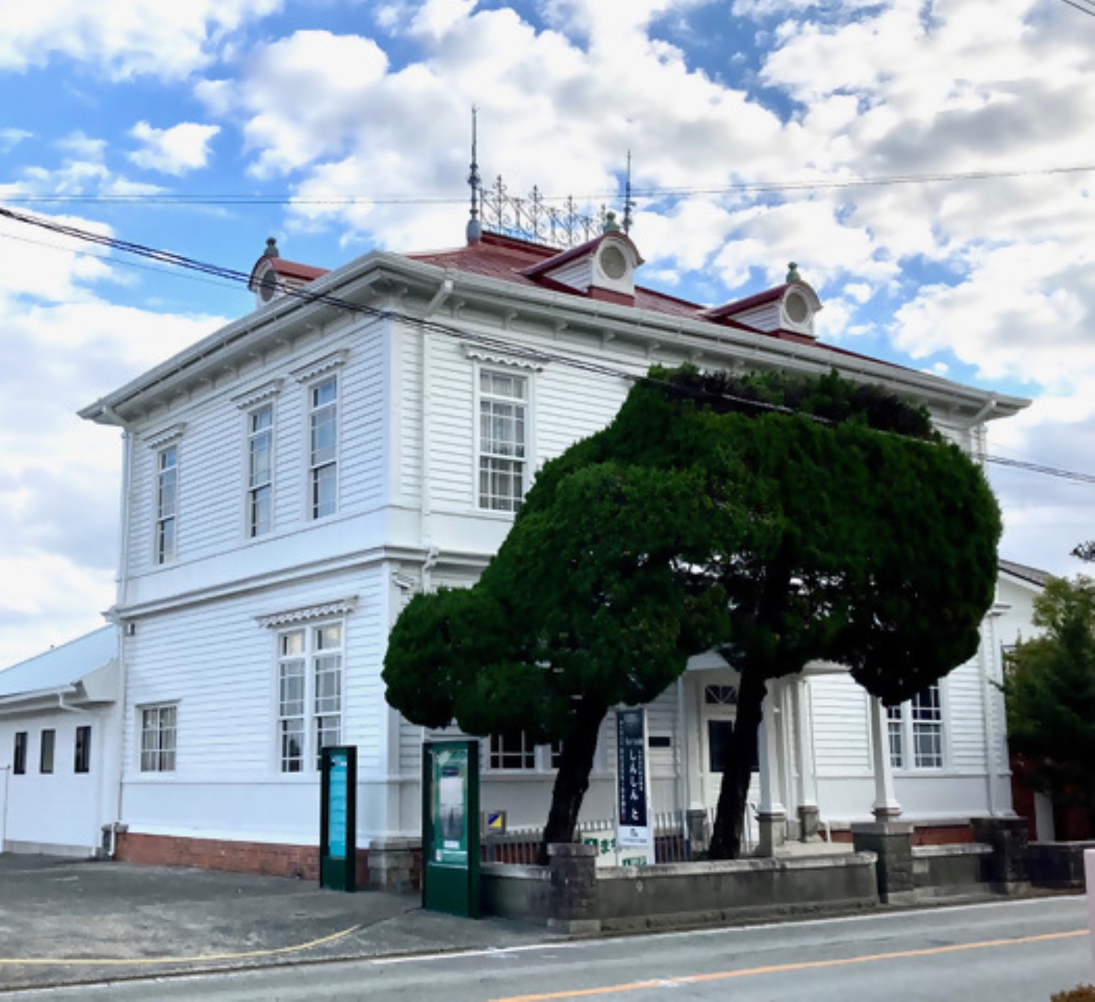 時代の面影が残る美しい洋館「大川市立清力（せいりき）美術館」