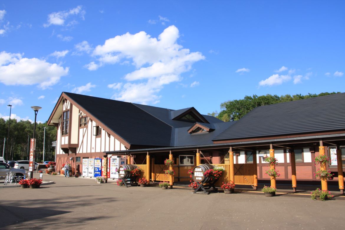 無料の足湯も！ドライブのひと休みに「道の駅 摩周温泉」