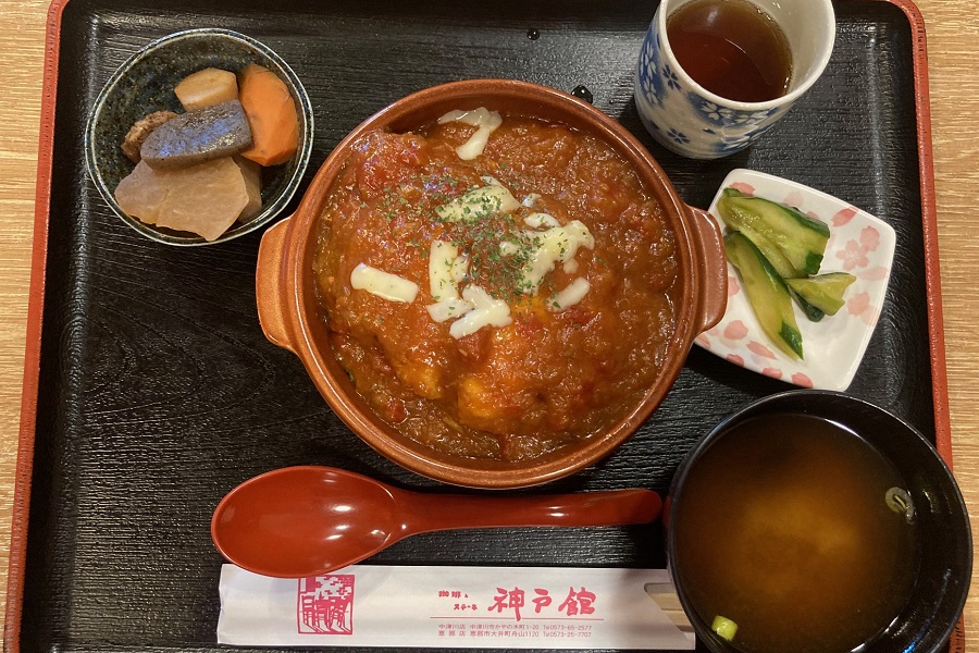 中津川市の新たなご当地グルメ「とりトマ丼」 