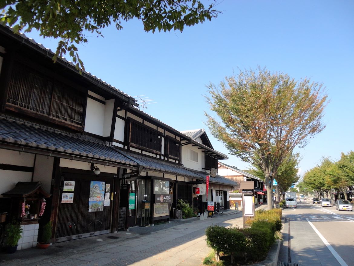 江戸時代の城下町にタイムスリップ「夢京橋キャッスルロード」