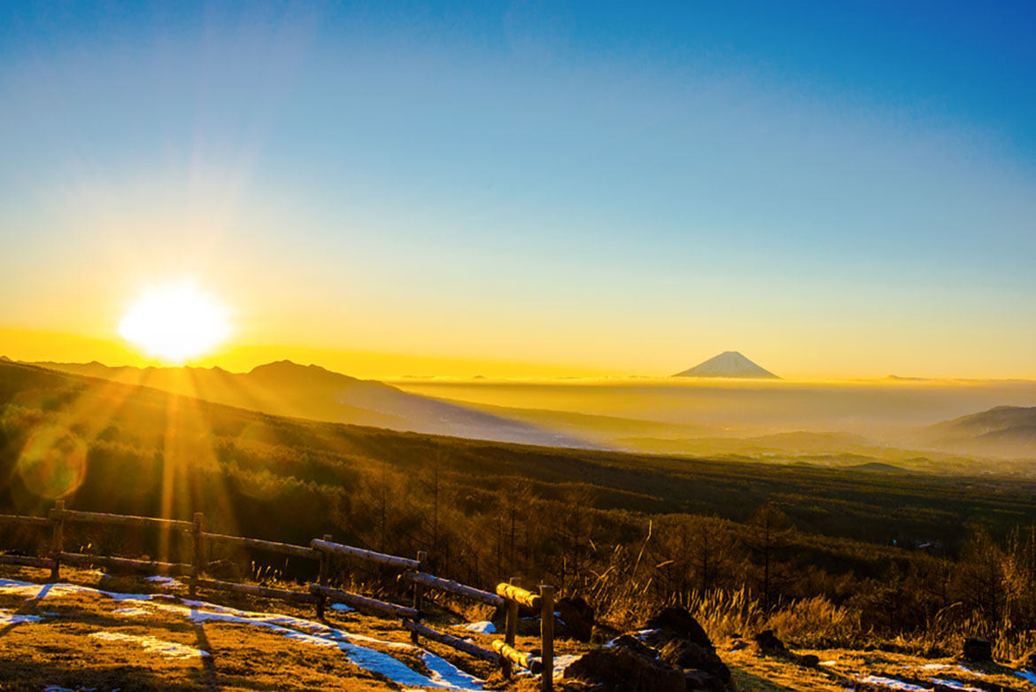 長野県富士見町、富士見パノラマリゾート・富士見高原リゾートにて「初日の出ゴンドラ」「ご来光リフト」運行