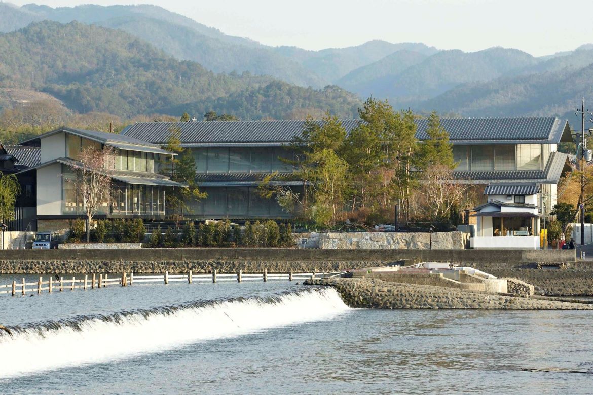 京都・嵐山ドライブ ｜ 名所周辺で風情とともにグルメを堪能