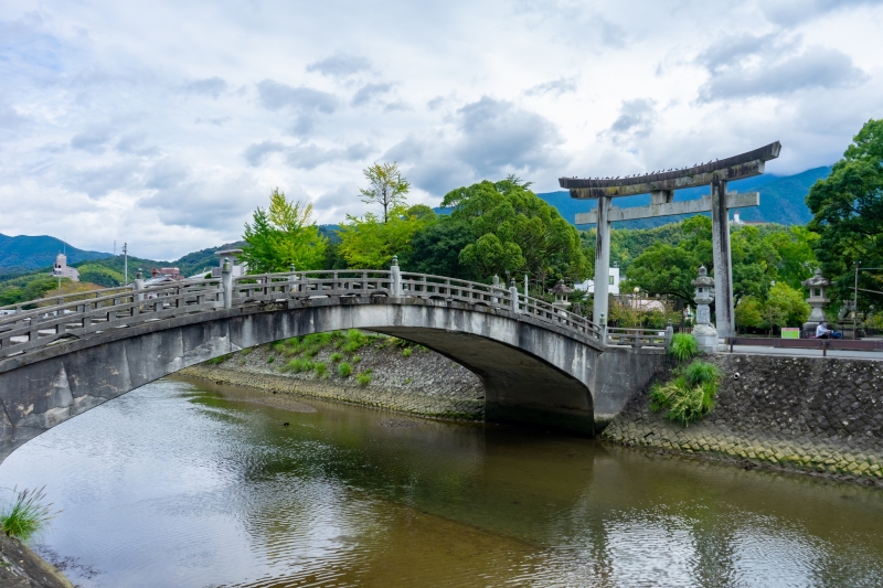 和霊神社