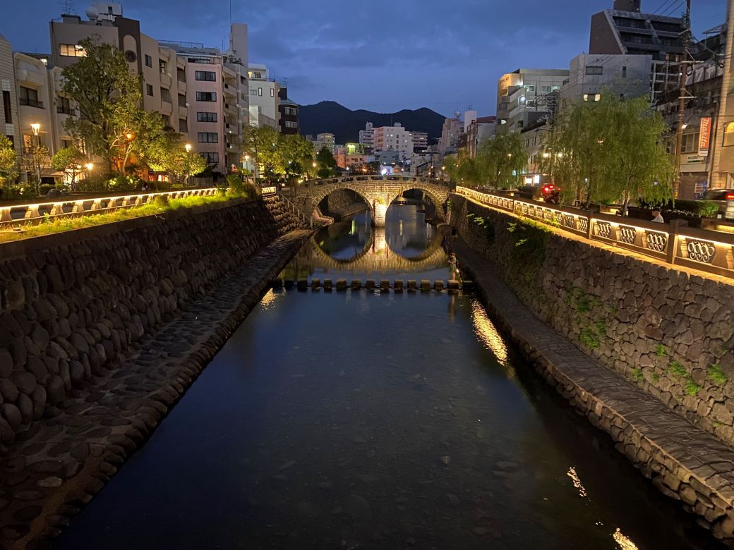 日本最古のアーチ型石橋「眼鏡橋」