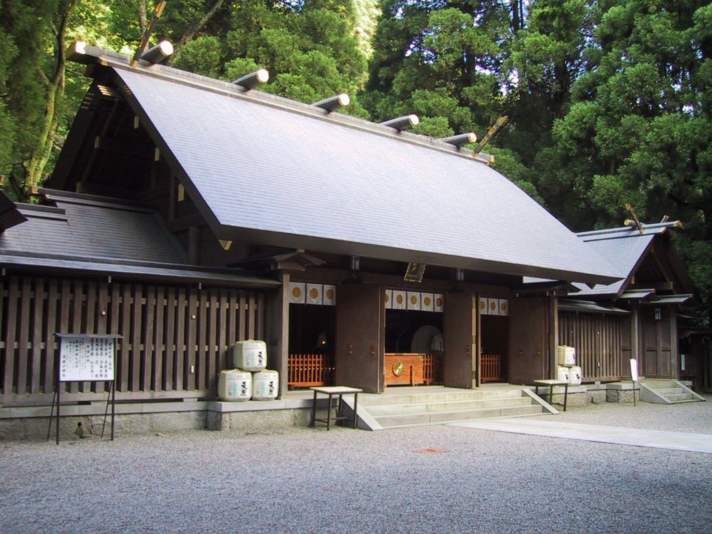 日本神話を今に伝える神秘的なパワースポット「天岩戸神社」