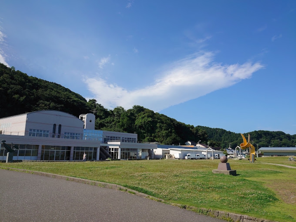 道の駅マリンドーム能生（糸魚川市）