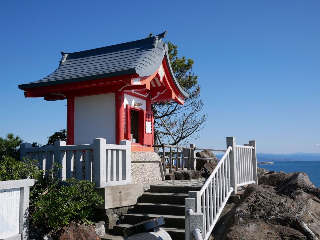 恋愛成就のパワースポット「海津見神社」