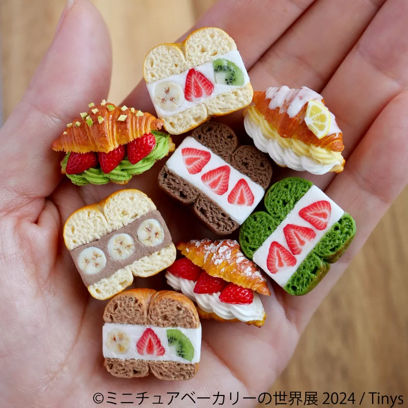 香り立つほどリアルな「ミニチュアベーカリーの世界展」 東京・名古屋で開催! 人気作家が講師を務めるワークショップも実施♪