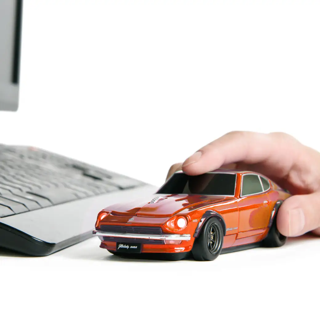 【予約受付中】（1000個限定生産）伝説の名車がデスクに登場！「日産フェアレディ240Z」精巧マウスが登場