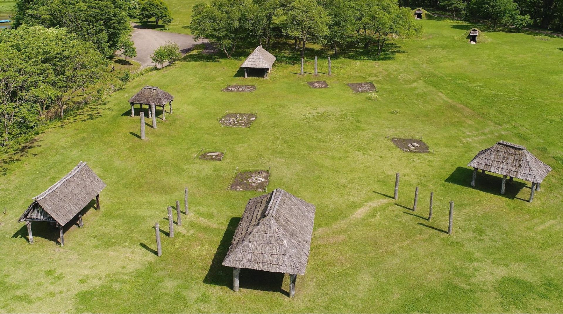 縄文の世界が目の前に広がる！ / 御所野縄文公園・御所野縄文博物館​