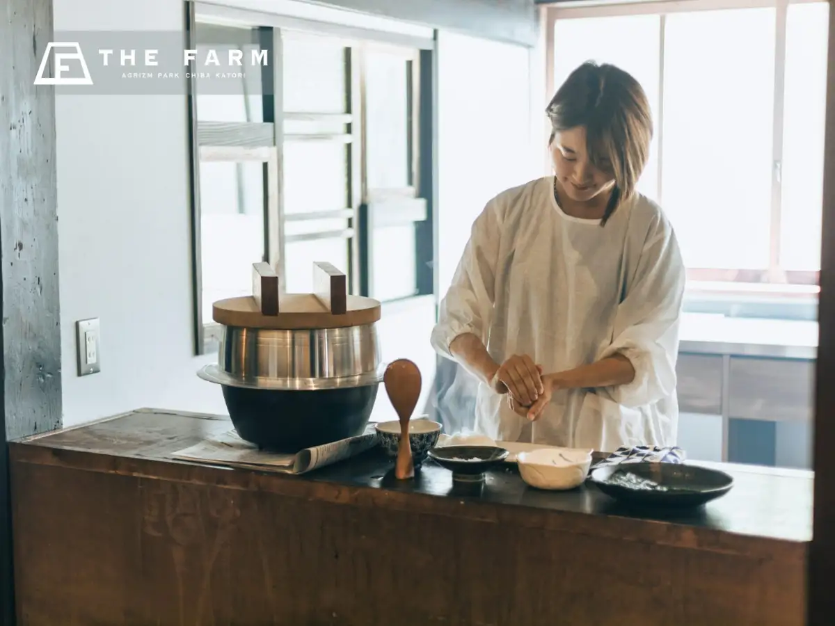 「新米の美味：THE FARMで味わうおむすびの旅」 9月24日（水）一夜限りの特別プランを販売開始  〜稲刈り体験と“旅するおむすび屋”による新米おむすびディナー〜