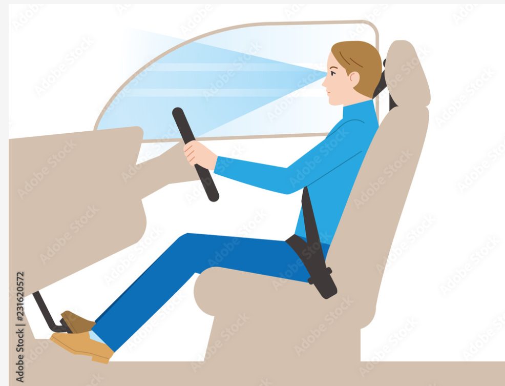 正しいドライビングポジションの合わせ方