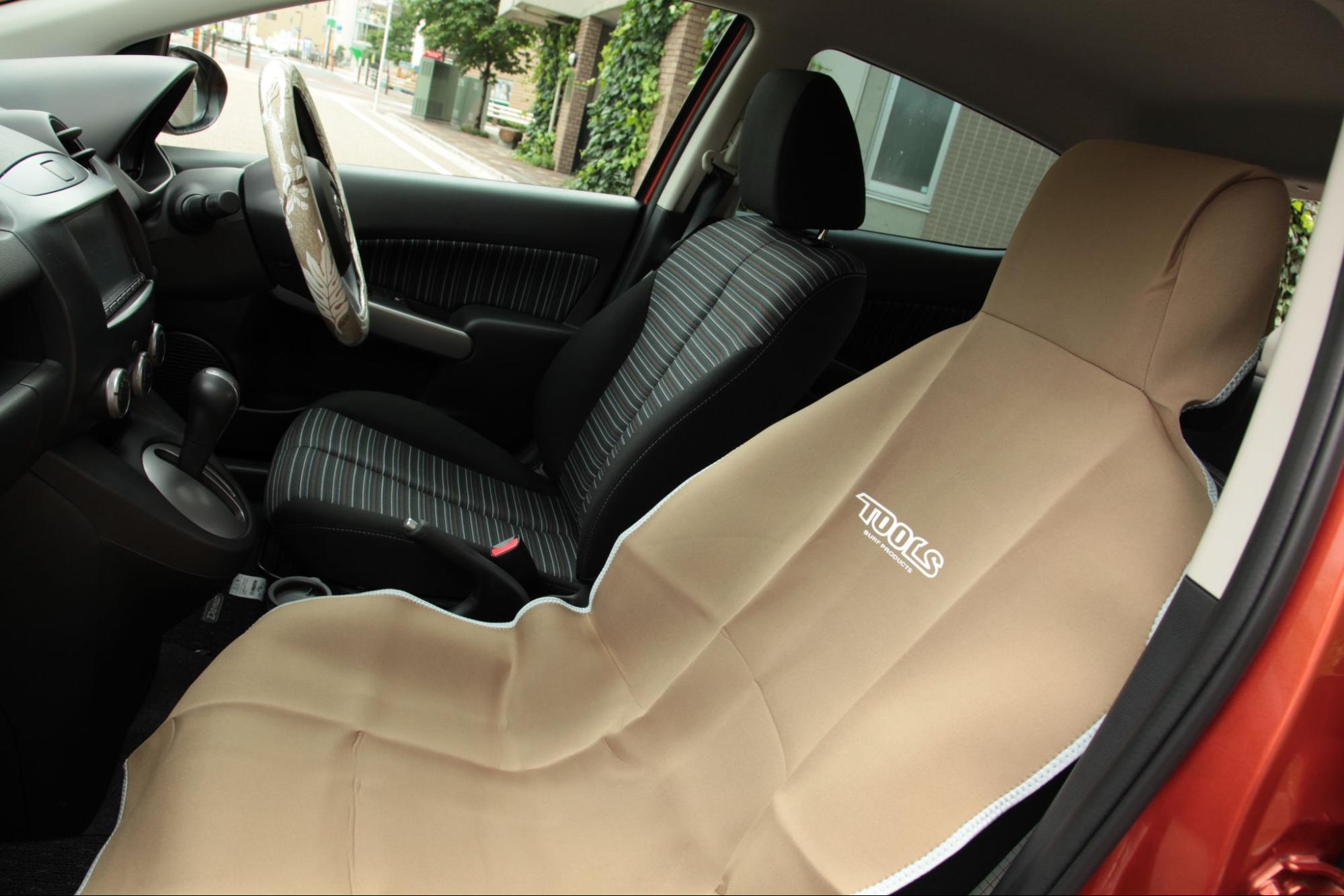 ⑨水遊びを楽しむ時は防水シートカバー