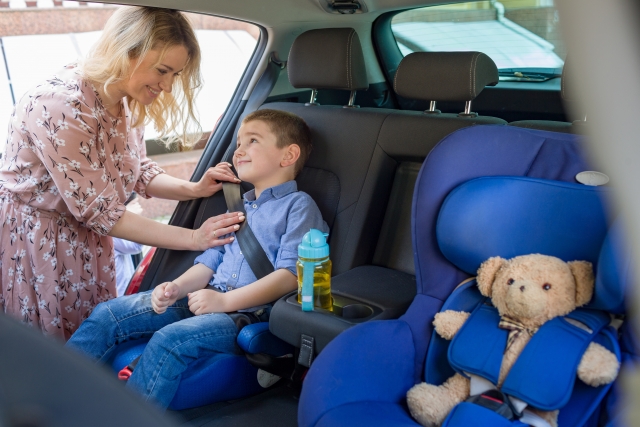 身長150㎝未満はシートベルトでは不十分!年齢ではなく体格で選ぼう