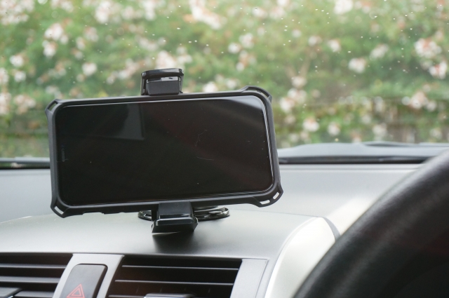 ④スマートフォン・モバイルバッテリー・パソコン